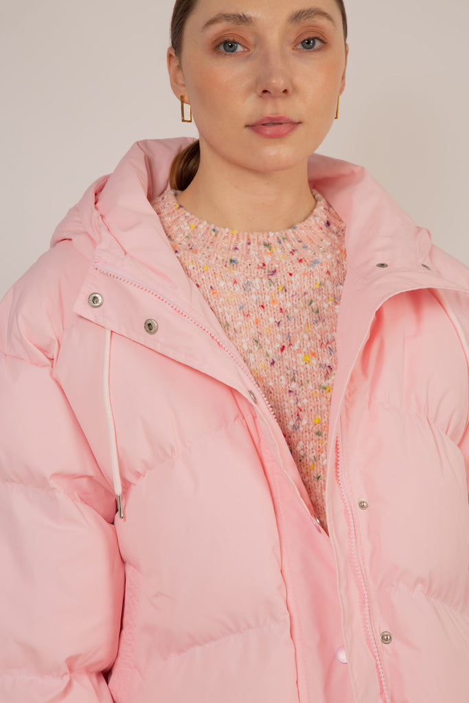 Baby pink hooded puffer jacket_2