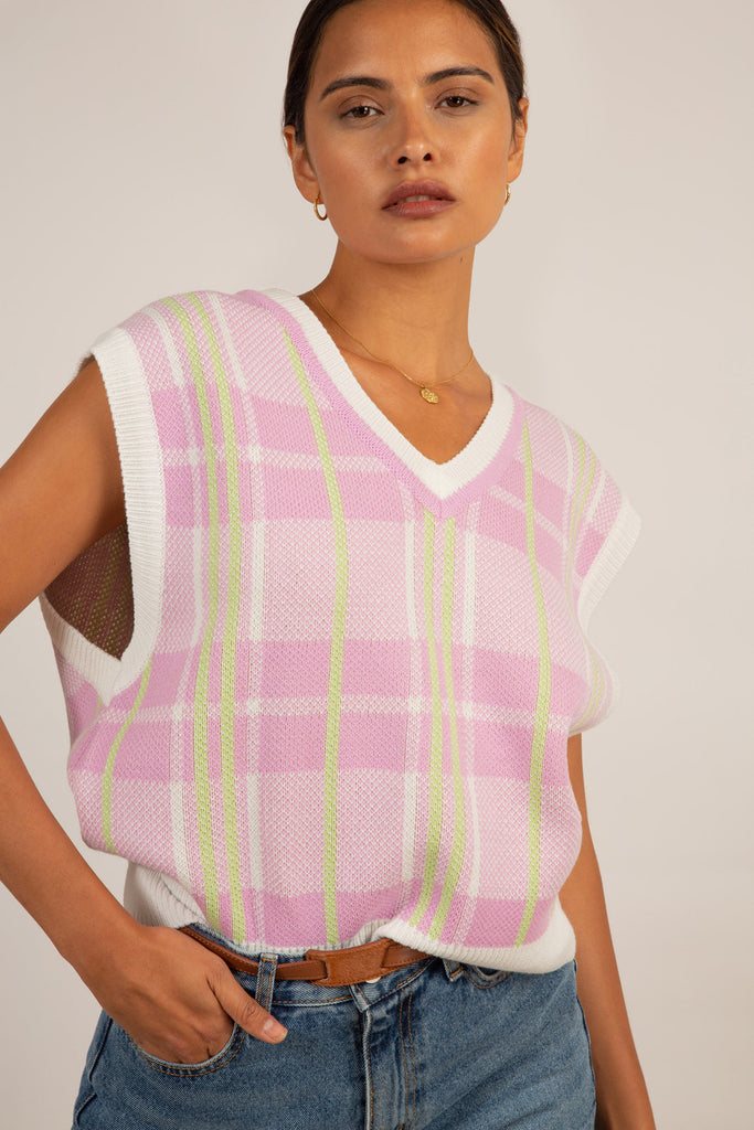 Pink and green checked vest_3