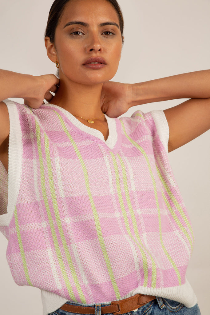 Pink and green checked vest_9