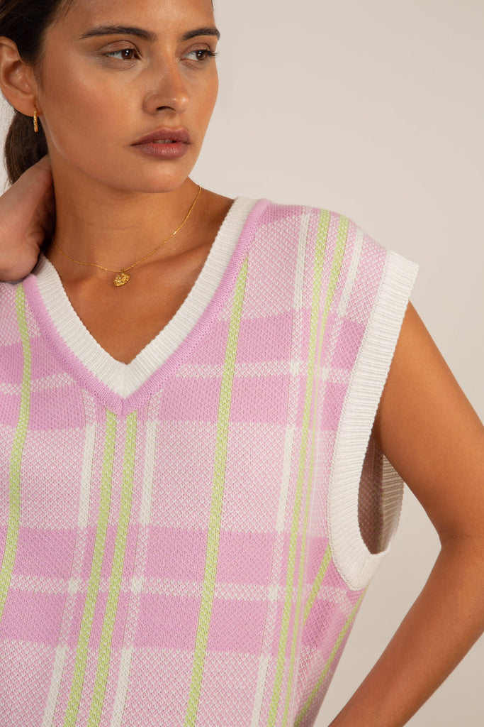 Pink and green checked vest_2