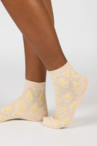 Beige and orange floral bouquet socks_4