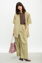 Beige boxy short sleeved jacket_5