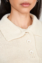 Beige button neck cropped wide jumper_4
