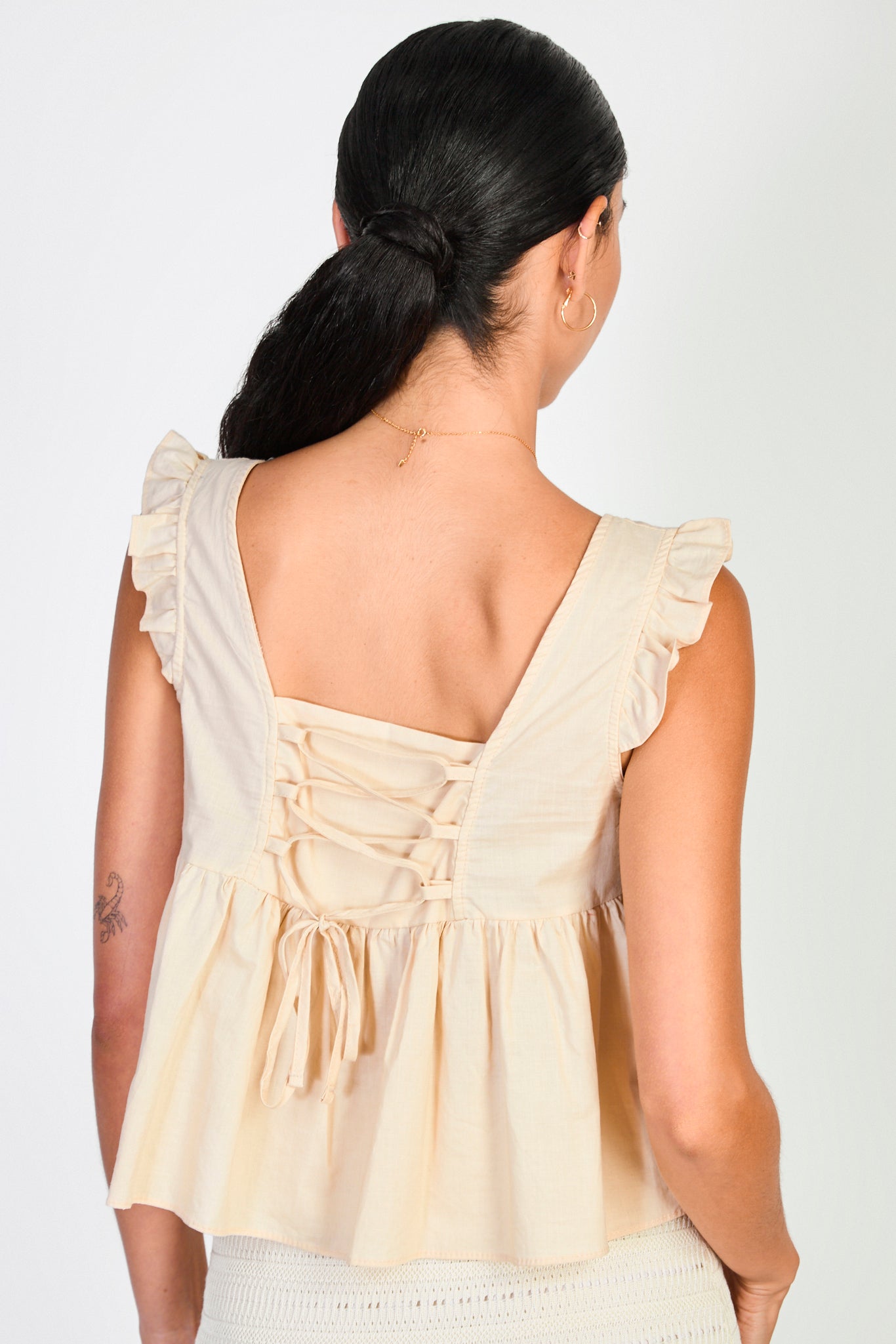 Beige ruffle trim tie back tank_2