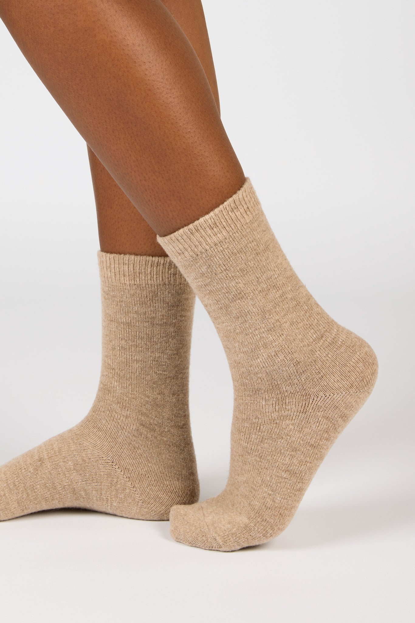 Beige smooth cashmere wool blend socks_3