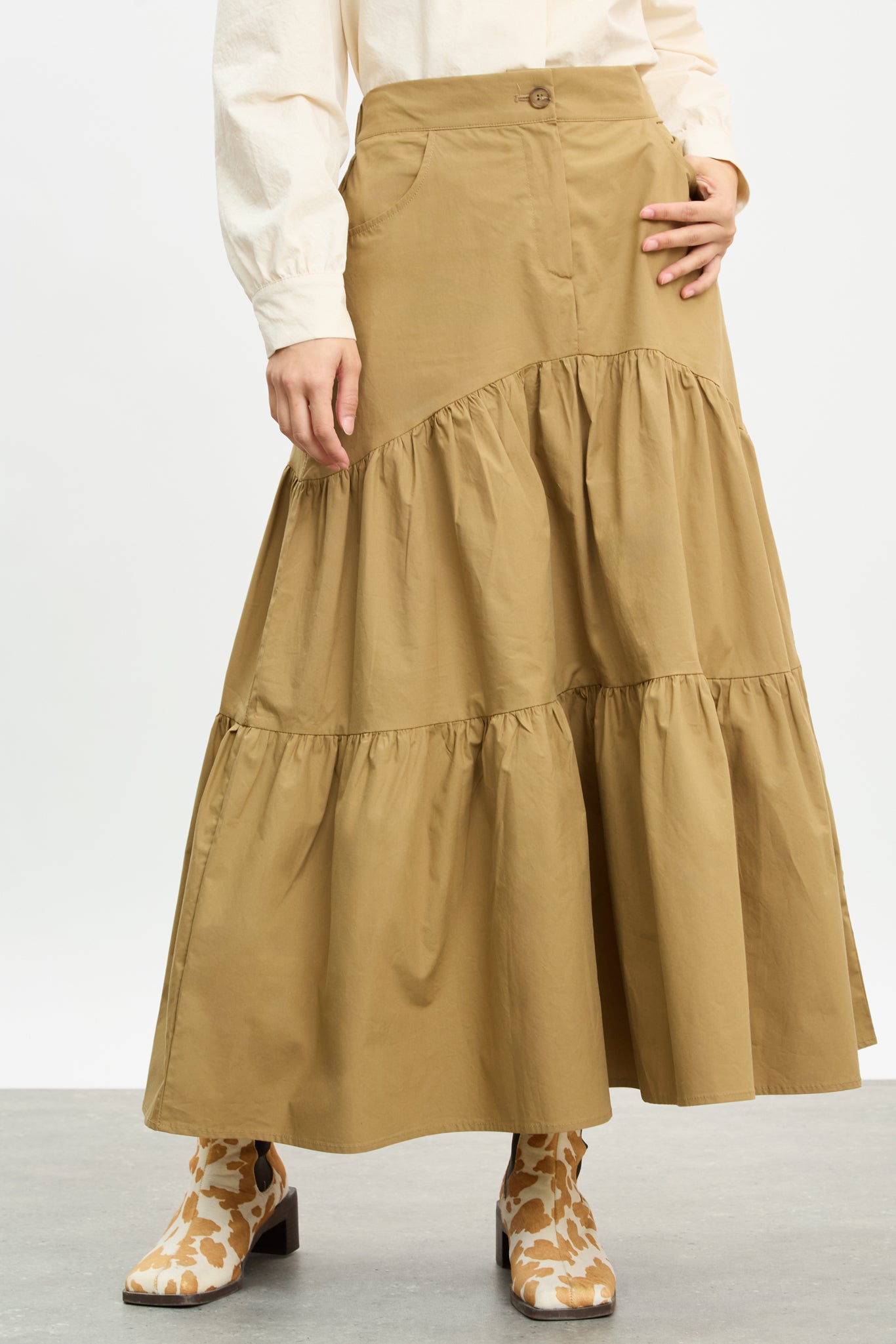 Beige tiered midi skirt_1