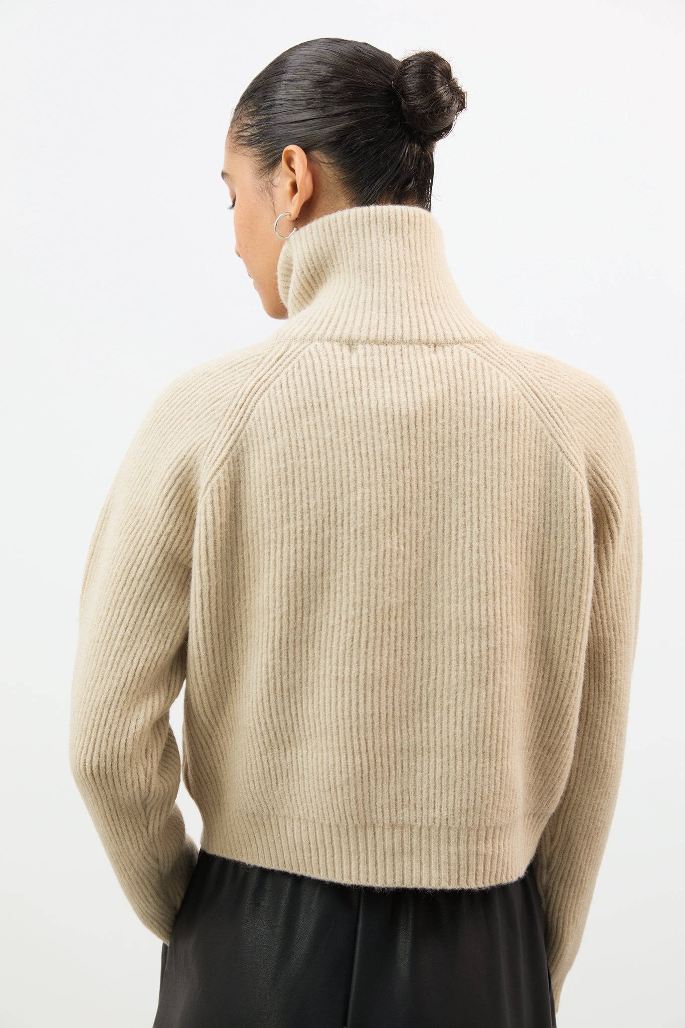 Beige wool blend ribbed wide collar cardigan_2