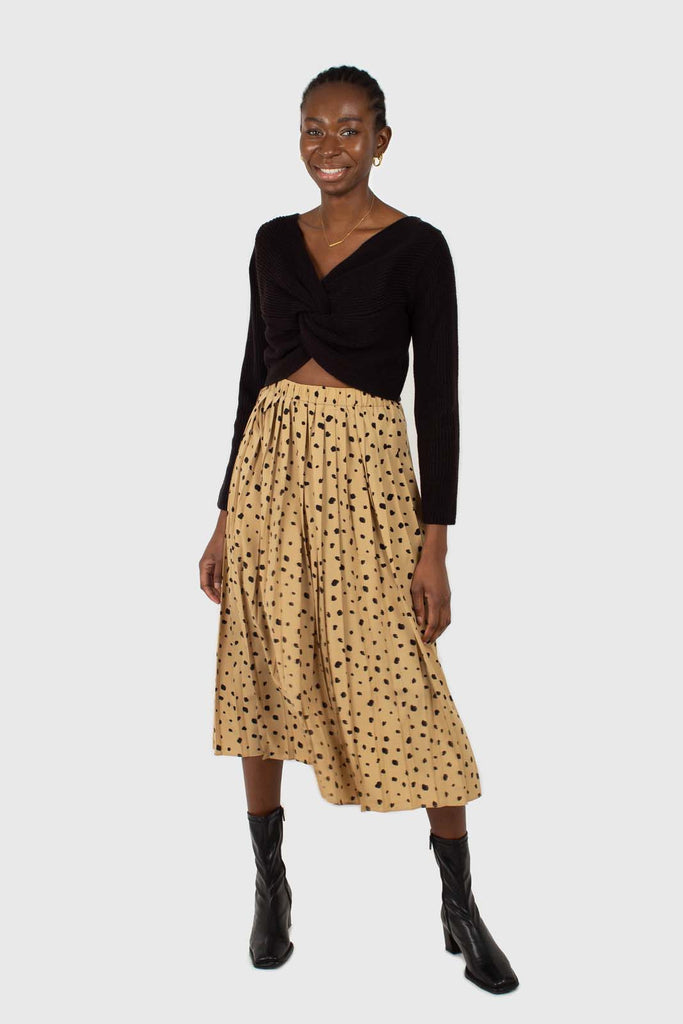 Beige and black leopard print pleated midi skirt_1