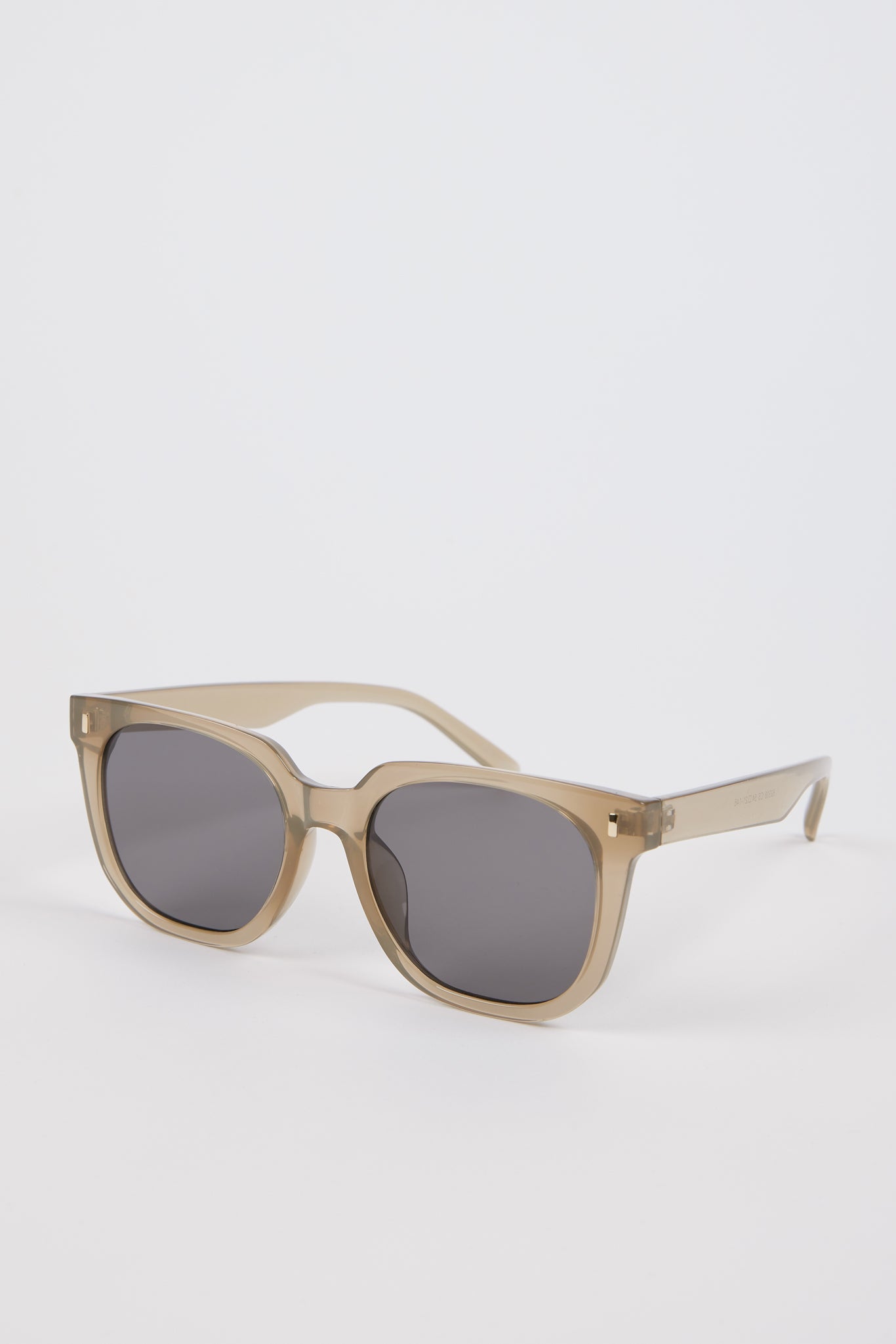 Beige large frame sunglasses