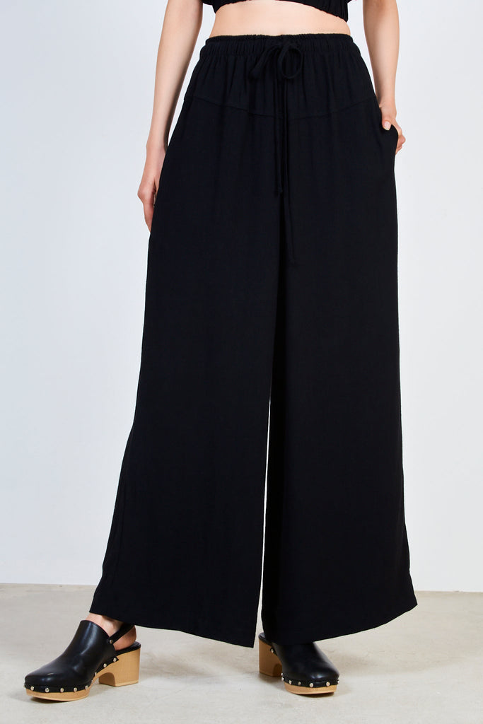 Black high waisted wide leg trousers_1