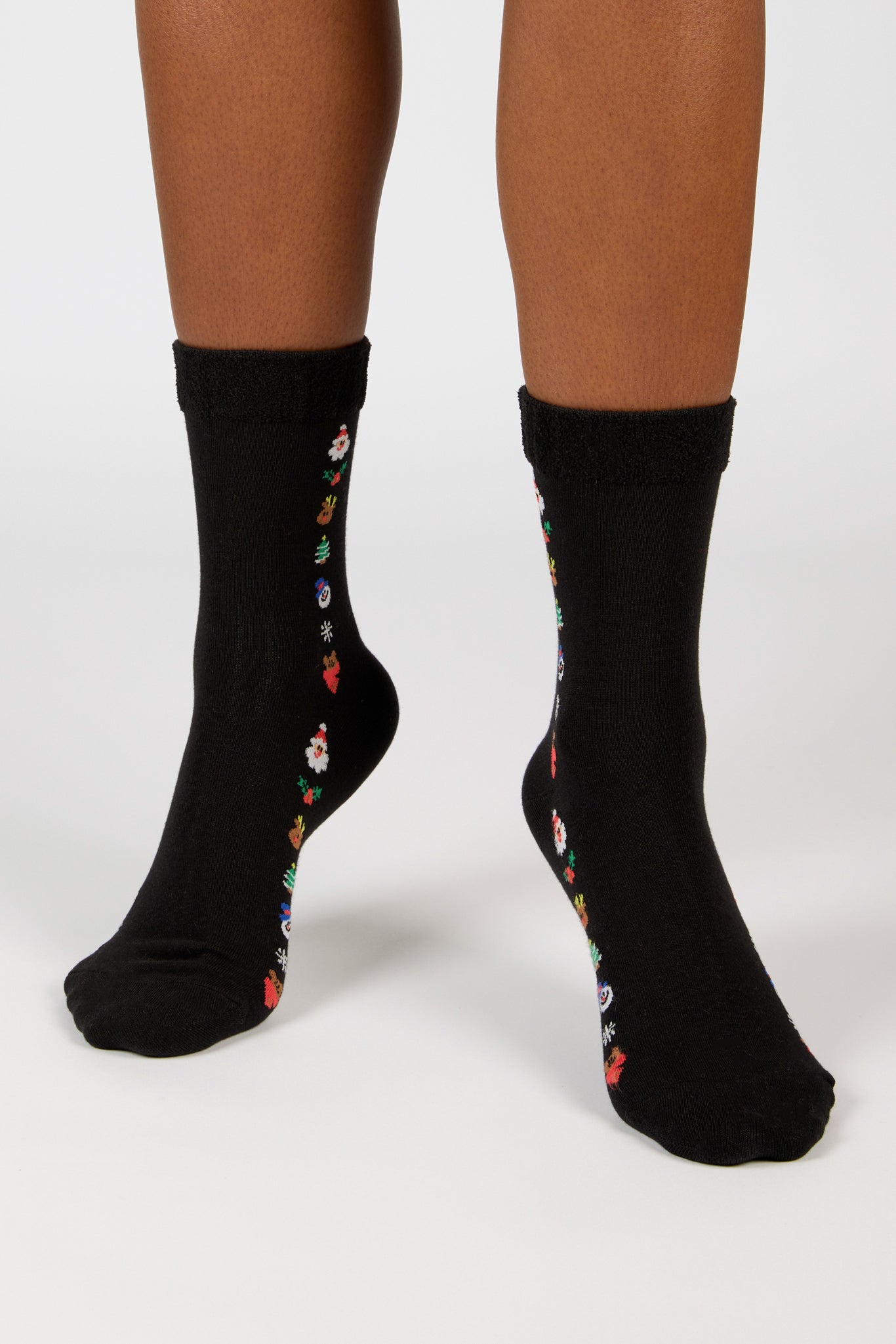 Black Christmas vertical strip socks_4