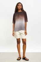 Black and grey bold ombre ribbed tee_4