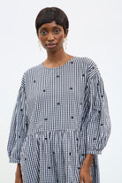 Black and ivory gingham embroidered flower dress_3