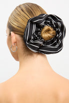 Black and ivory striped scrunchie_3