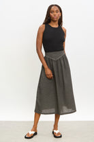 Black and white check drop waist midi skirt_4