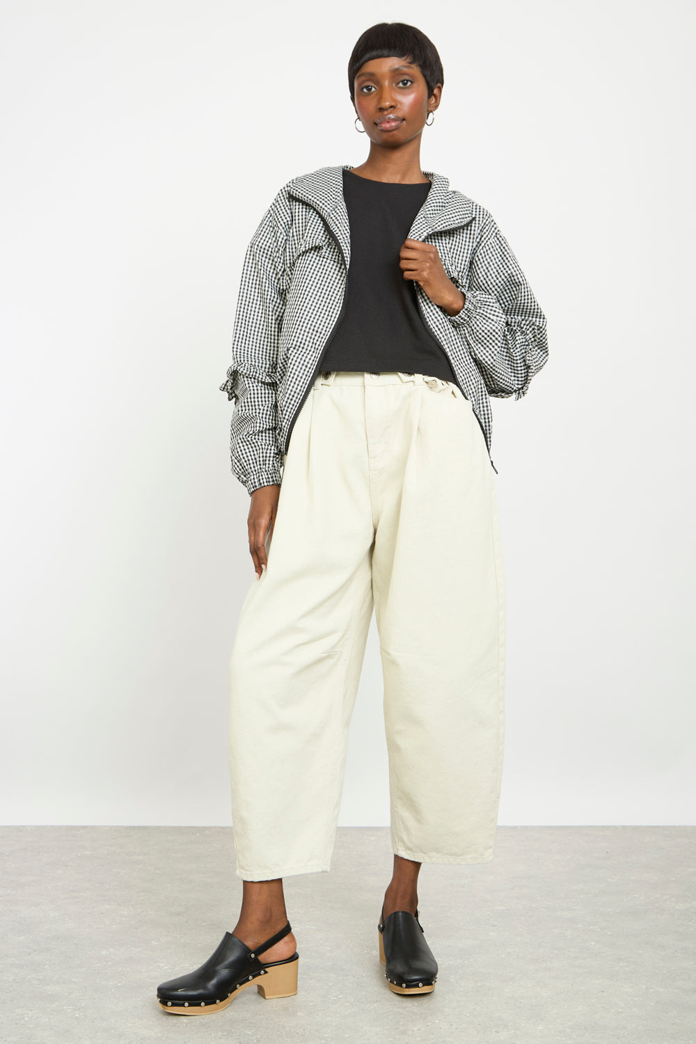 Black and white gingham frill hooded windbreaker_5