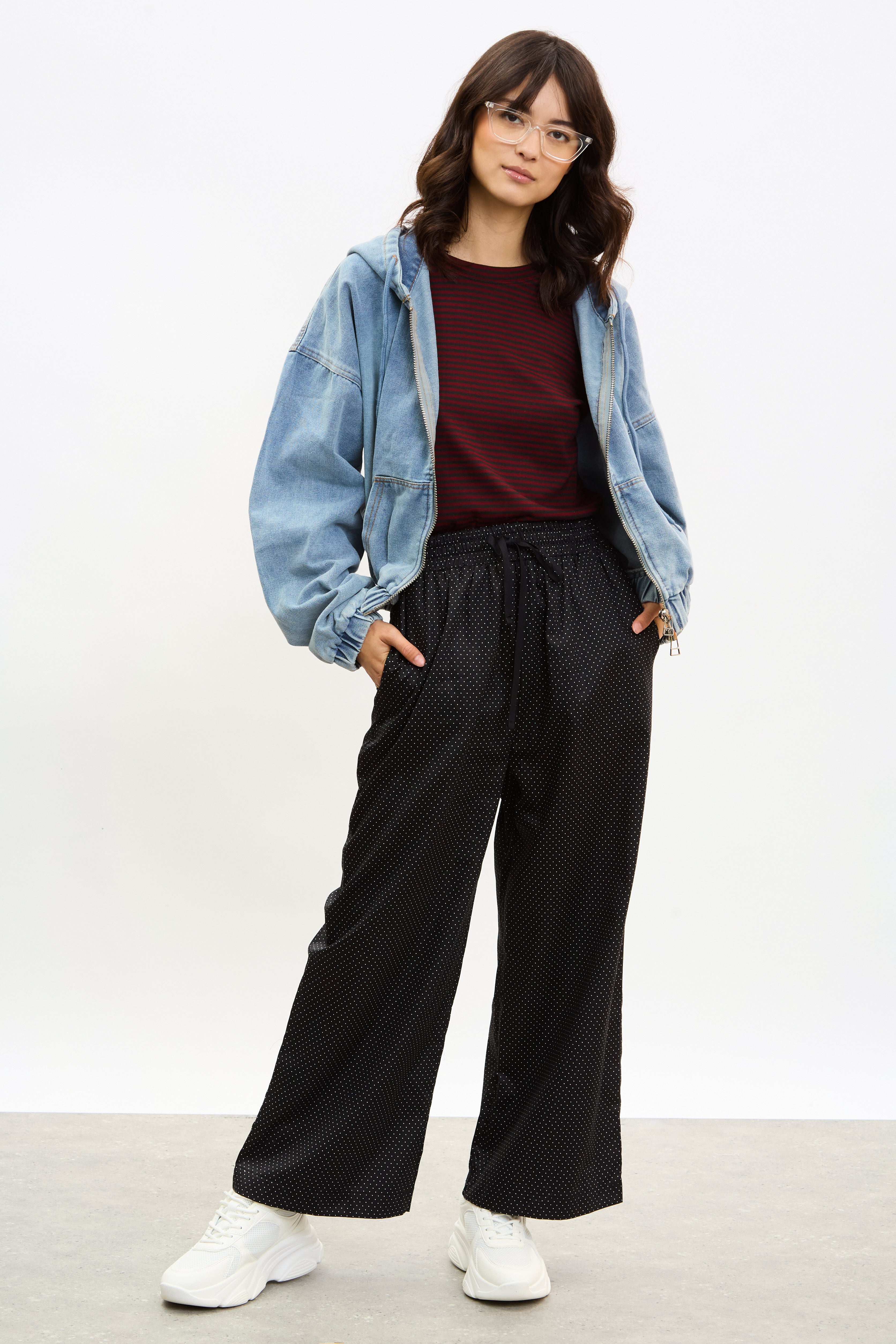 Black and white polka dot wide leg trousers_4