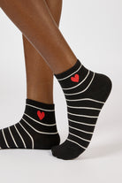 Black and white striped heart ankle socks_1
