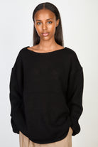 Black boat neck long roll hem jumper_1