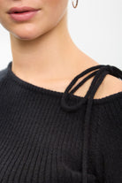 Black one shoulder tie knit top_3