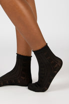 Black decorative ribbed bow socks_3
