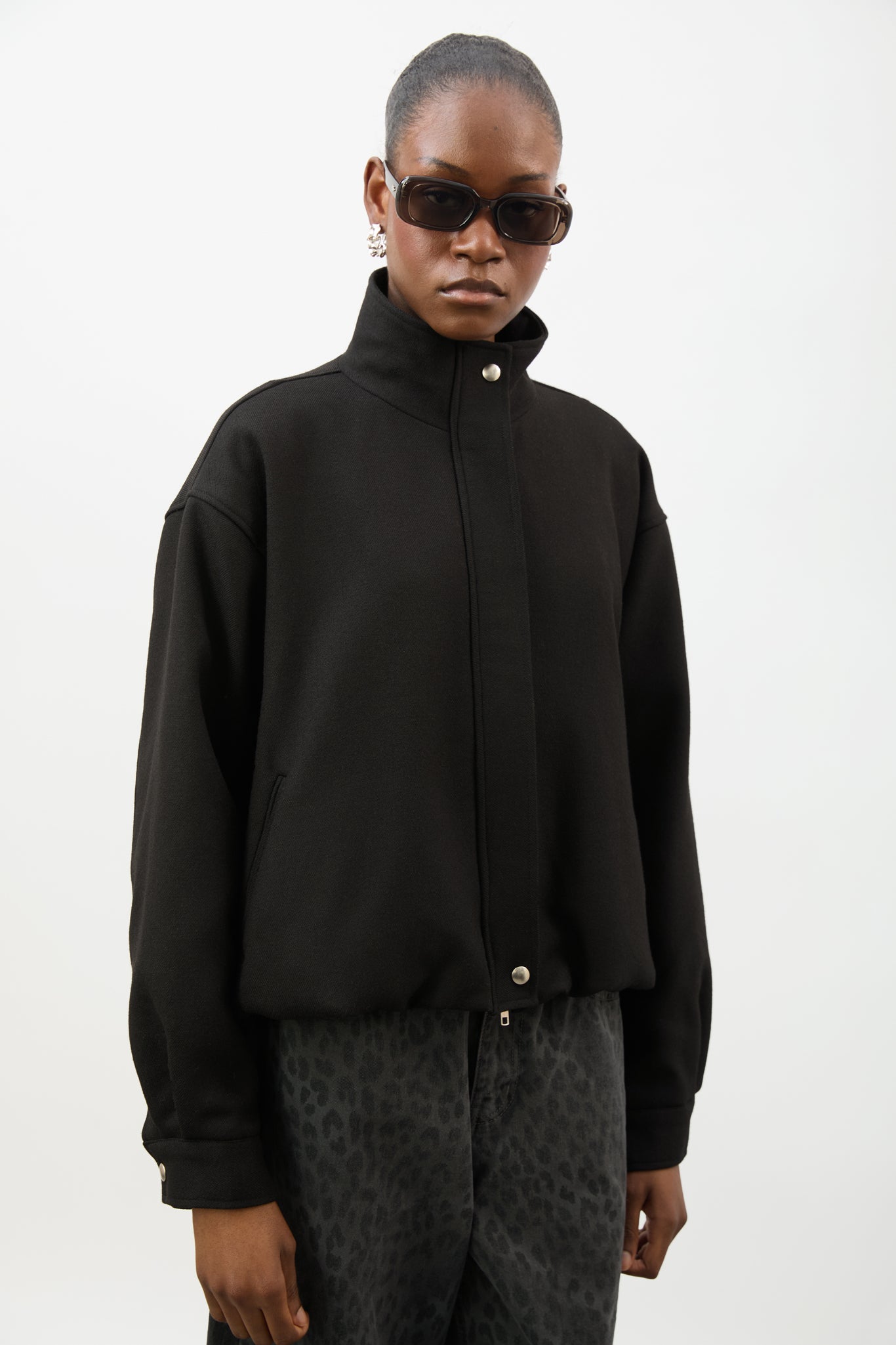 Black funnel collar jacket_2