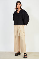 Black giant collar blouse_4