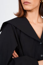 Black giant collar blouse_3