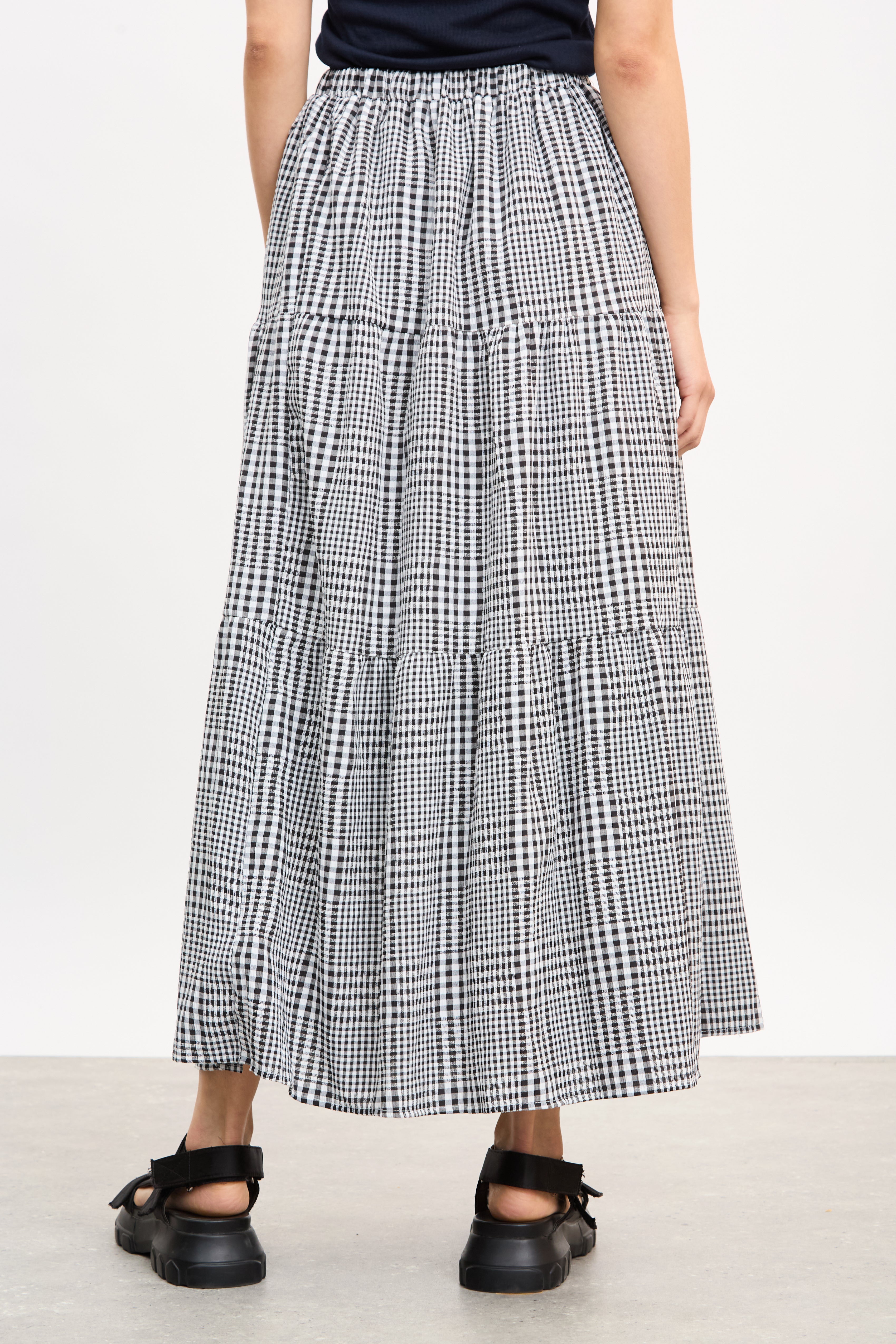 Black gingham tiered maxi skirt_2