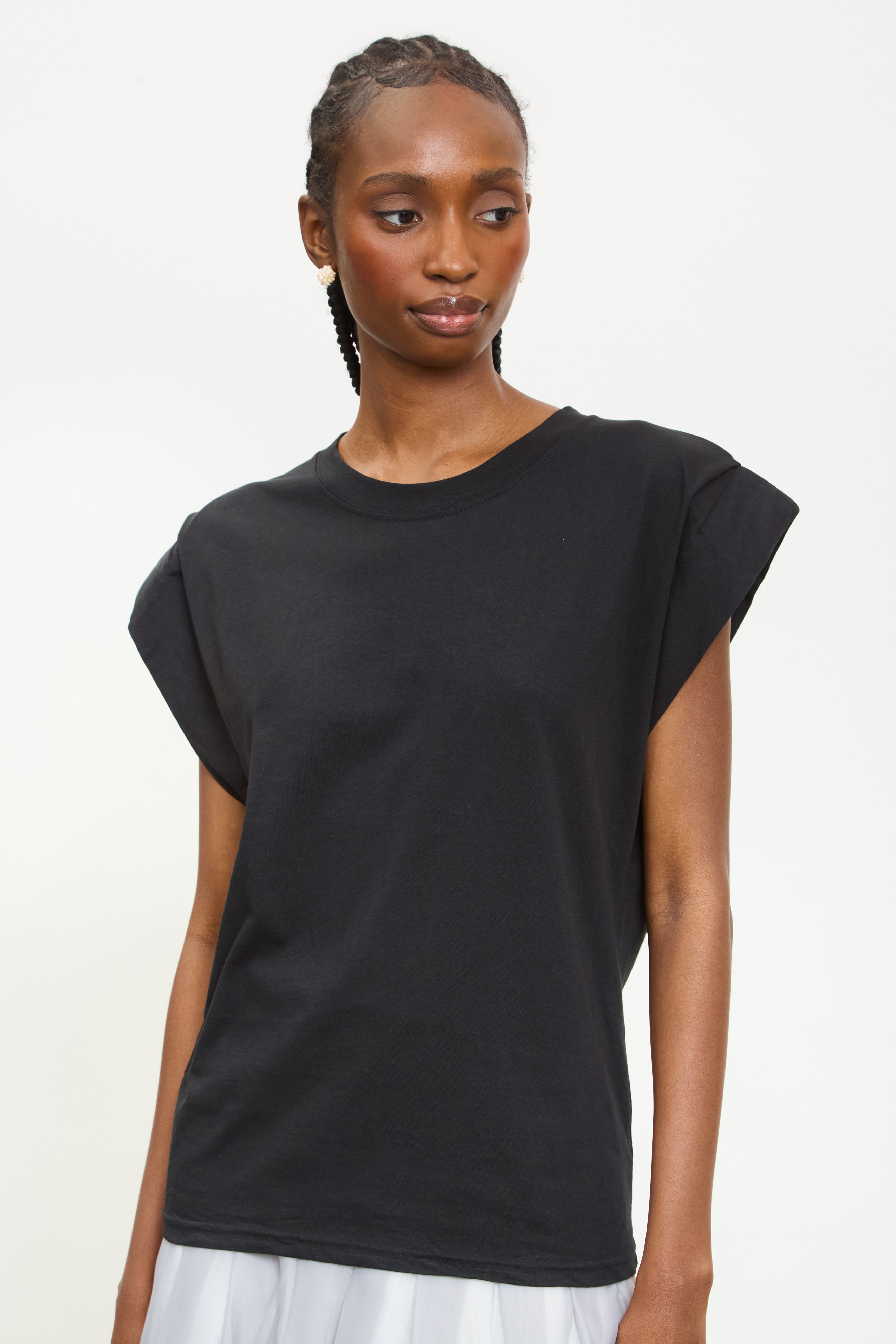Black padded shoulder tank_1