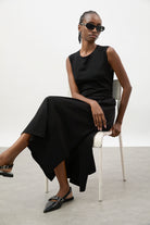 Black peek back jersey dress_5