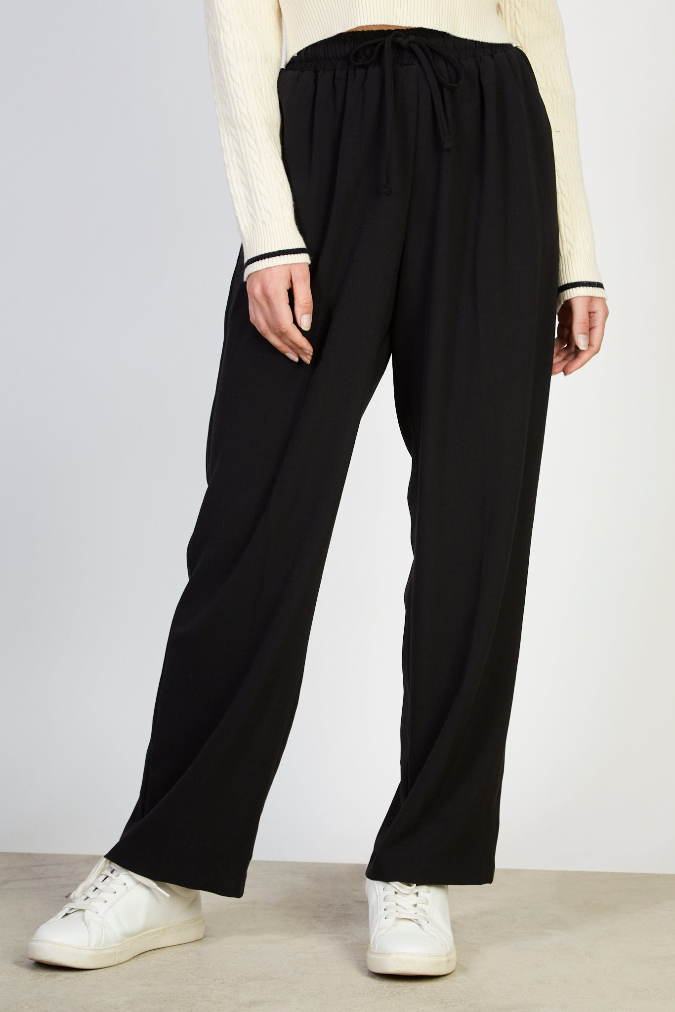 Black relaxed fit drawstring trousers_1