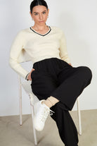 Black relaxed fit drawstring trousers_5