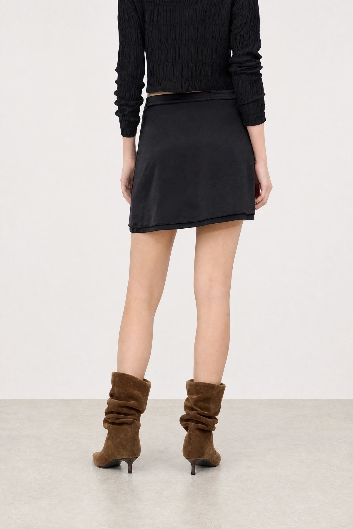 Black satin lace trim mini slip skirt_2