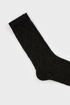 Black semi sheer dotted diamond socks_2