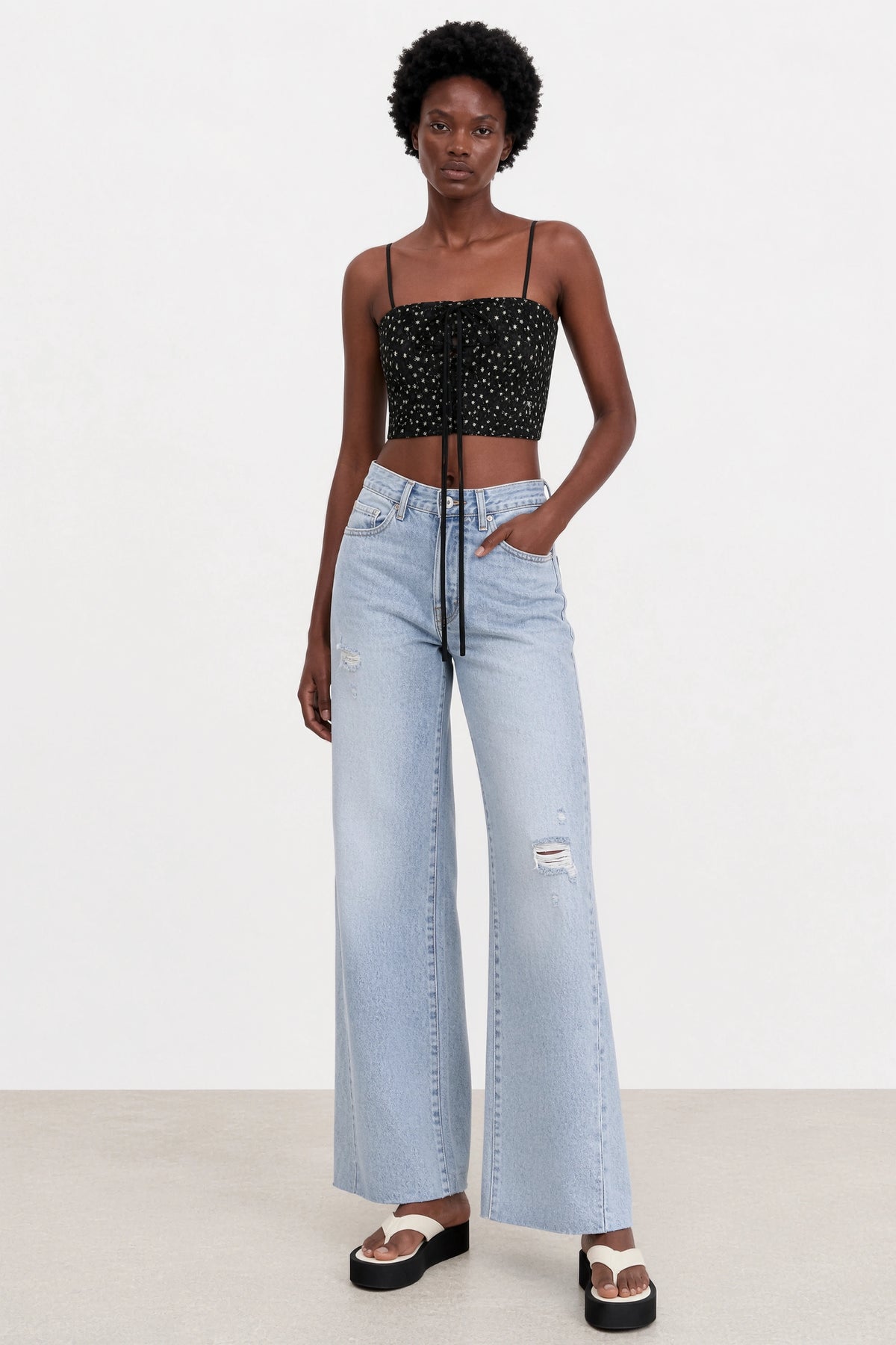 Black and white embroidered floral tie front tank_3