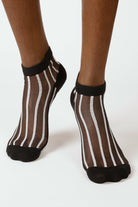Black and white sheer referee stripe ankle socks_4