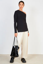 Black diagonal ribbed knit top_3