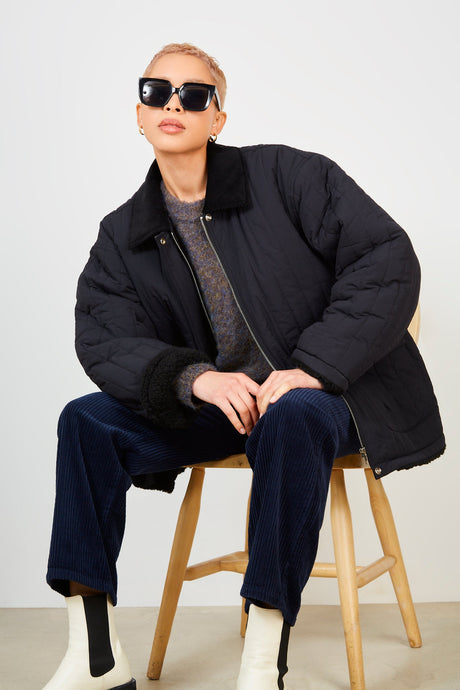 Black lined quilted corduroy collar coat