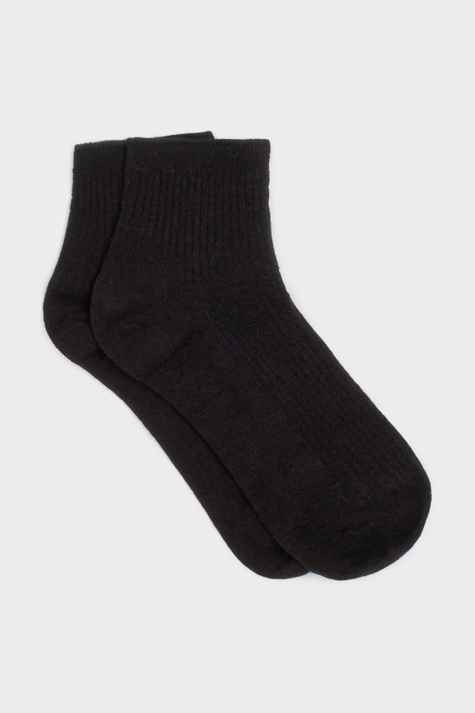 Black short cotton blend socks_3