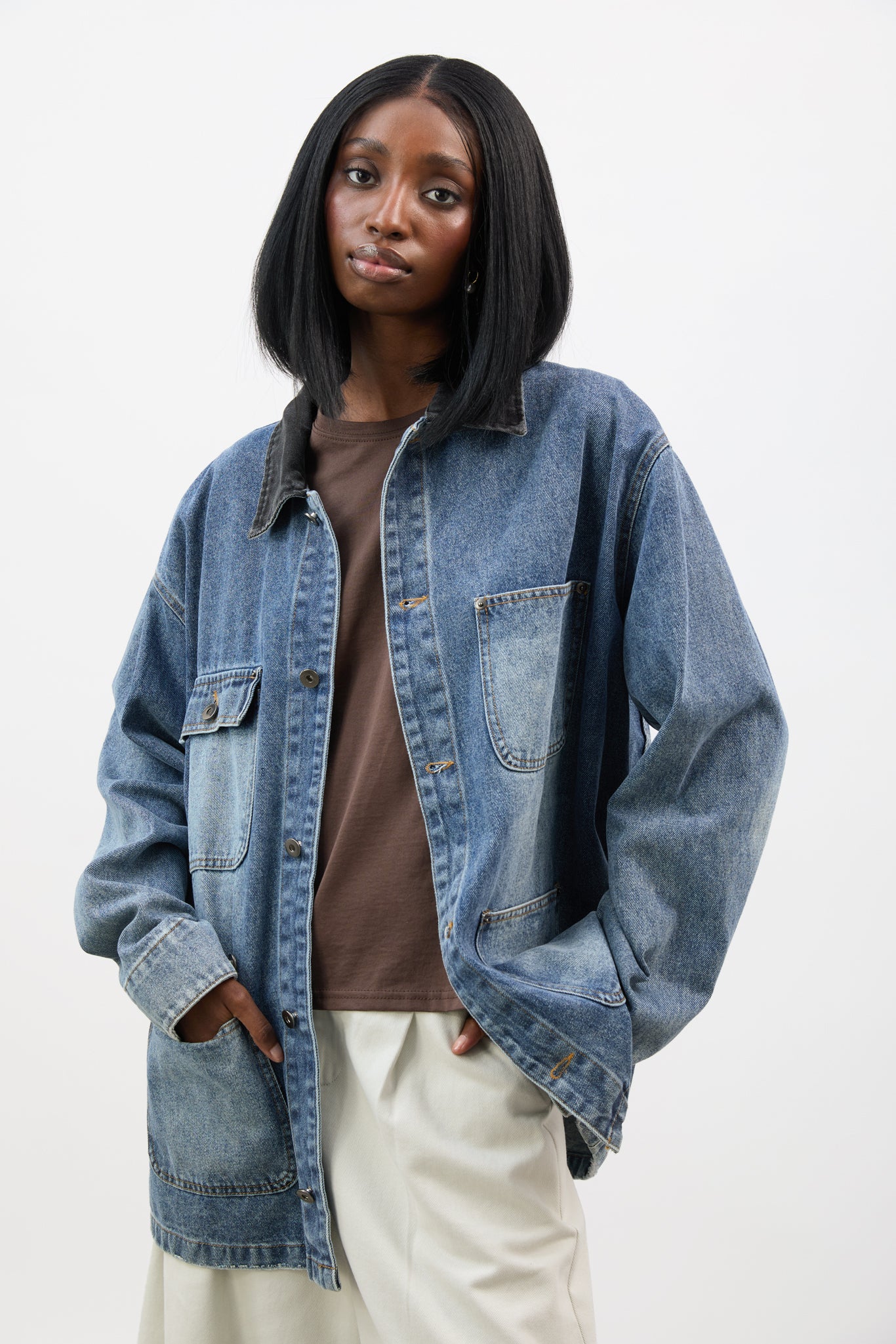 Blue and black contrast collar denim jacket_1