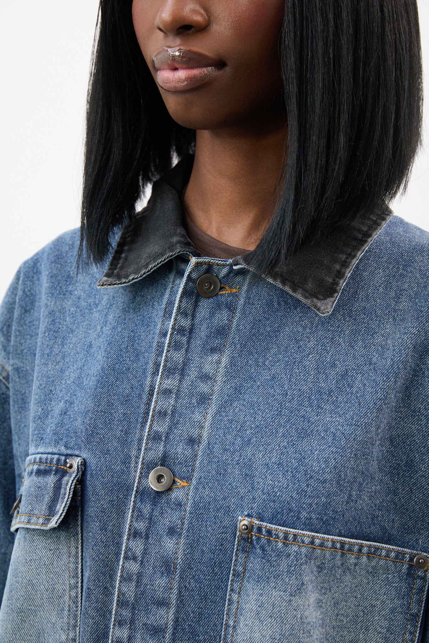 Blue and black contrast collar denim jacket_4