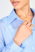 Blue and white thin striped relaxed fit shirt_4