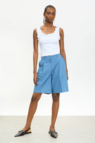 Blue pleated tailored shorts_4