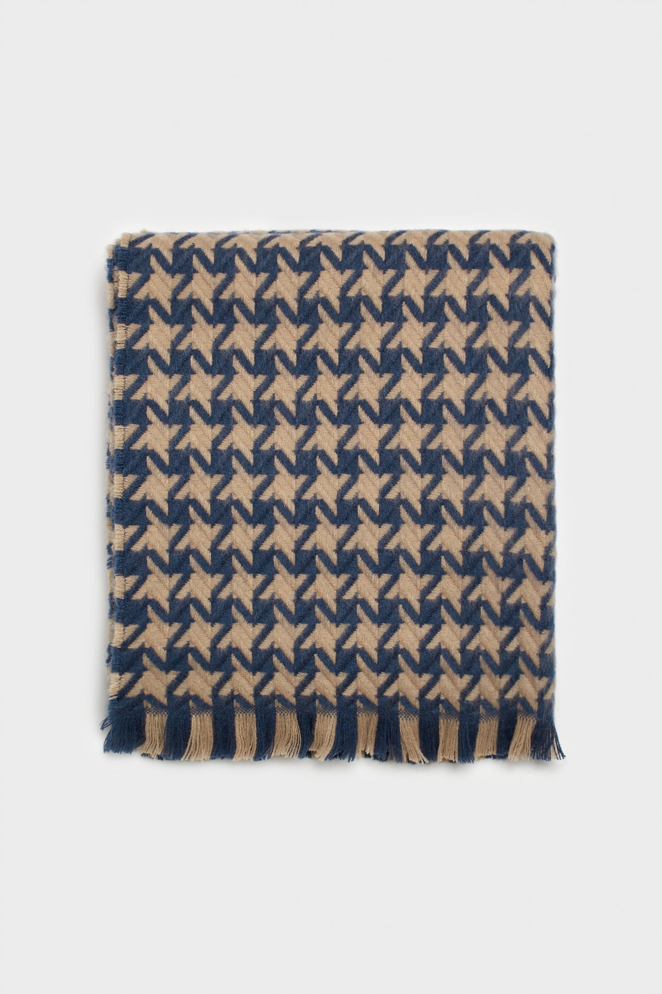 Blue and beige giant houndstooth scarf_1