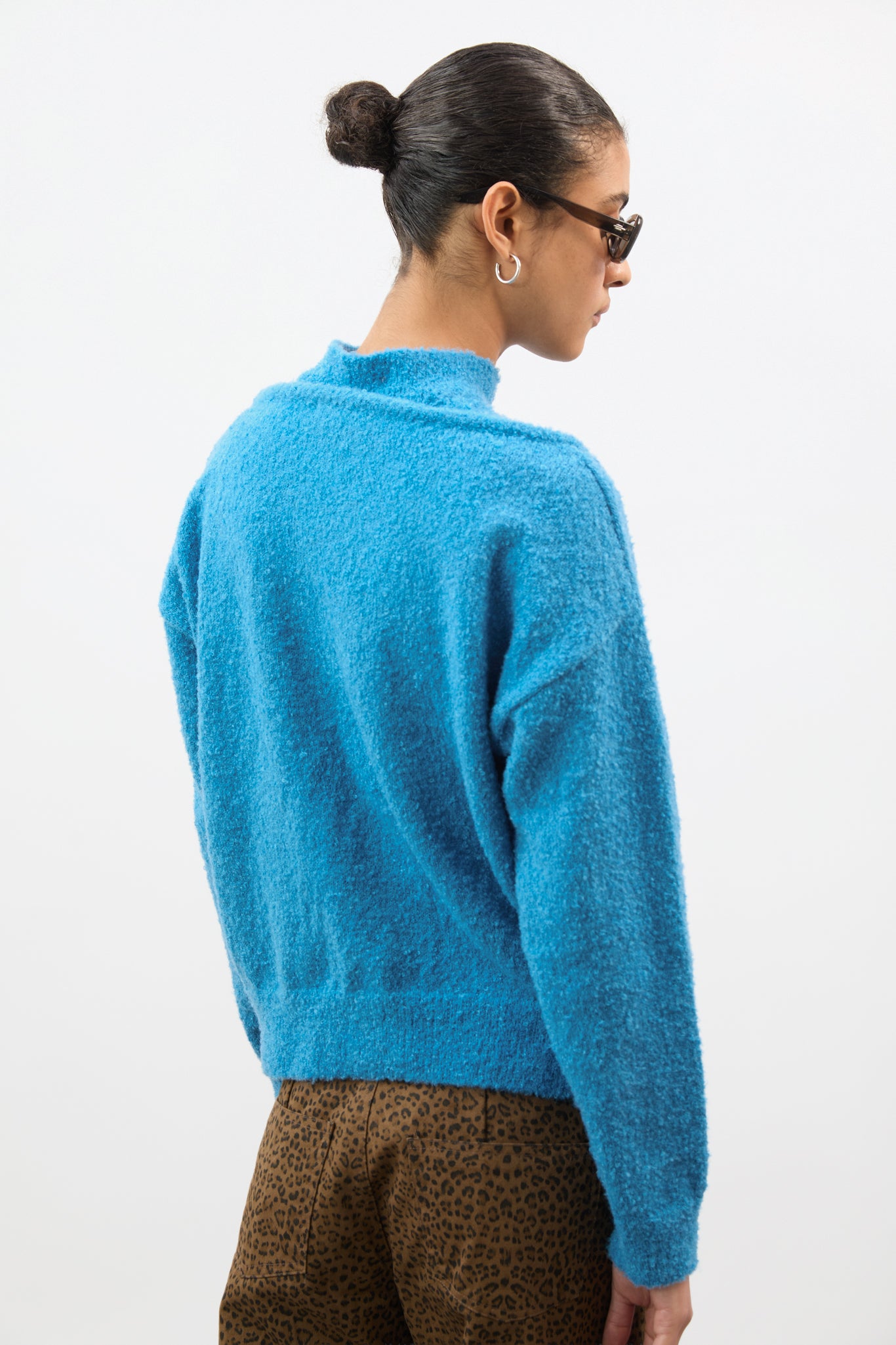 Bright blue cold shoulder mock neck jumper_2