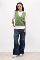 Bright green pure wool deep V knit vest_5