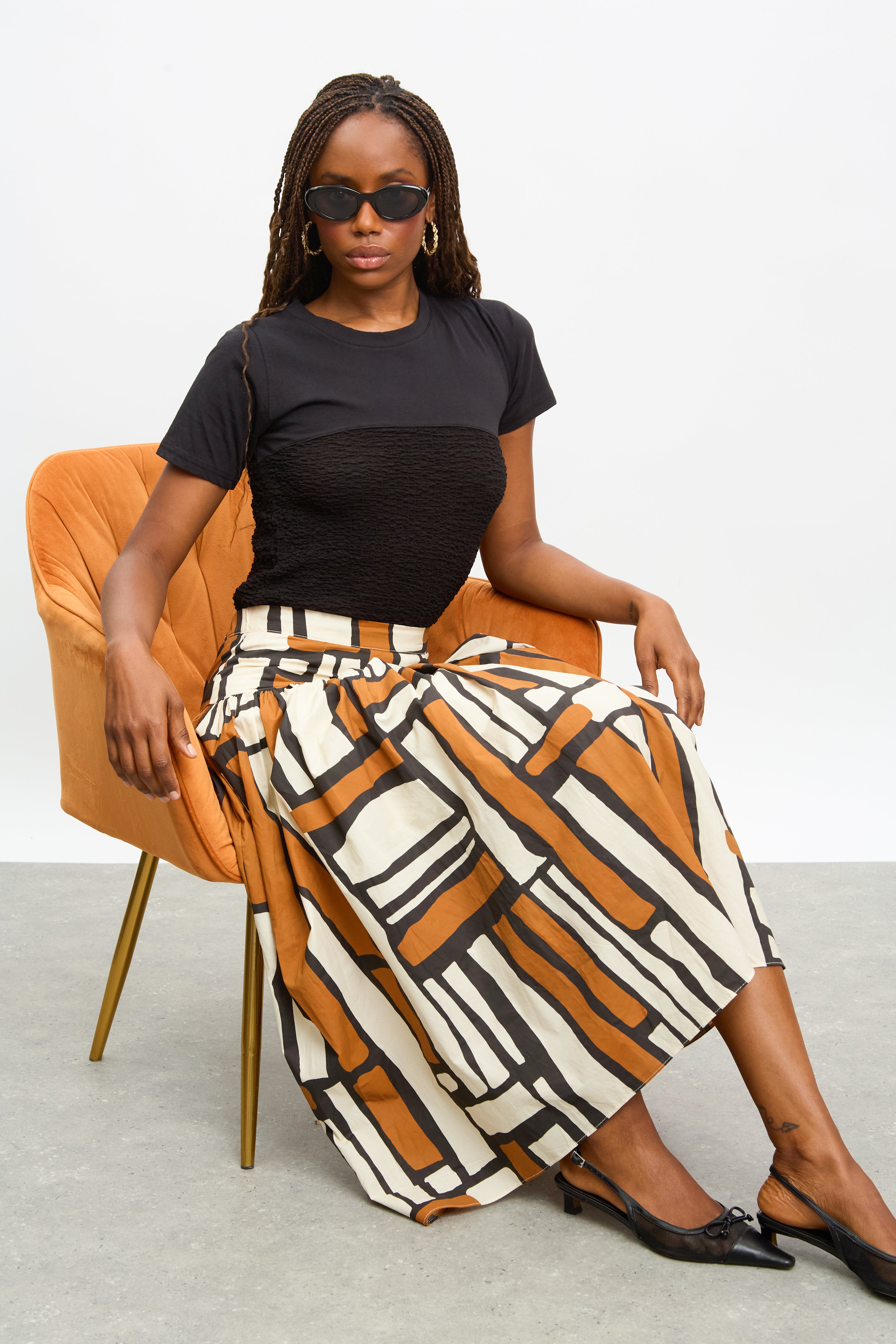 Brown abstract print drop waist skirt_5