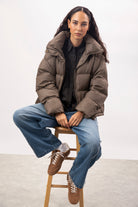 Brown oversized duck down puffer jacket_7