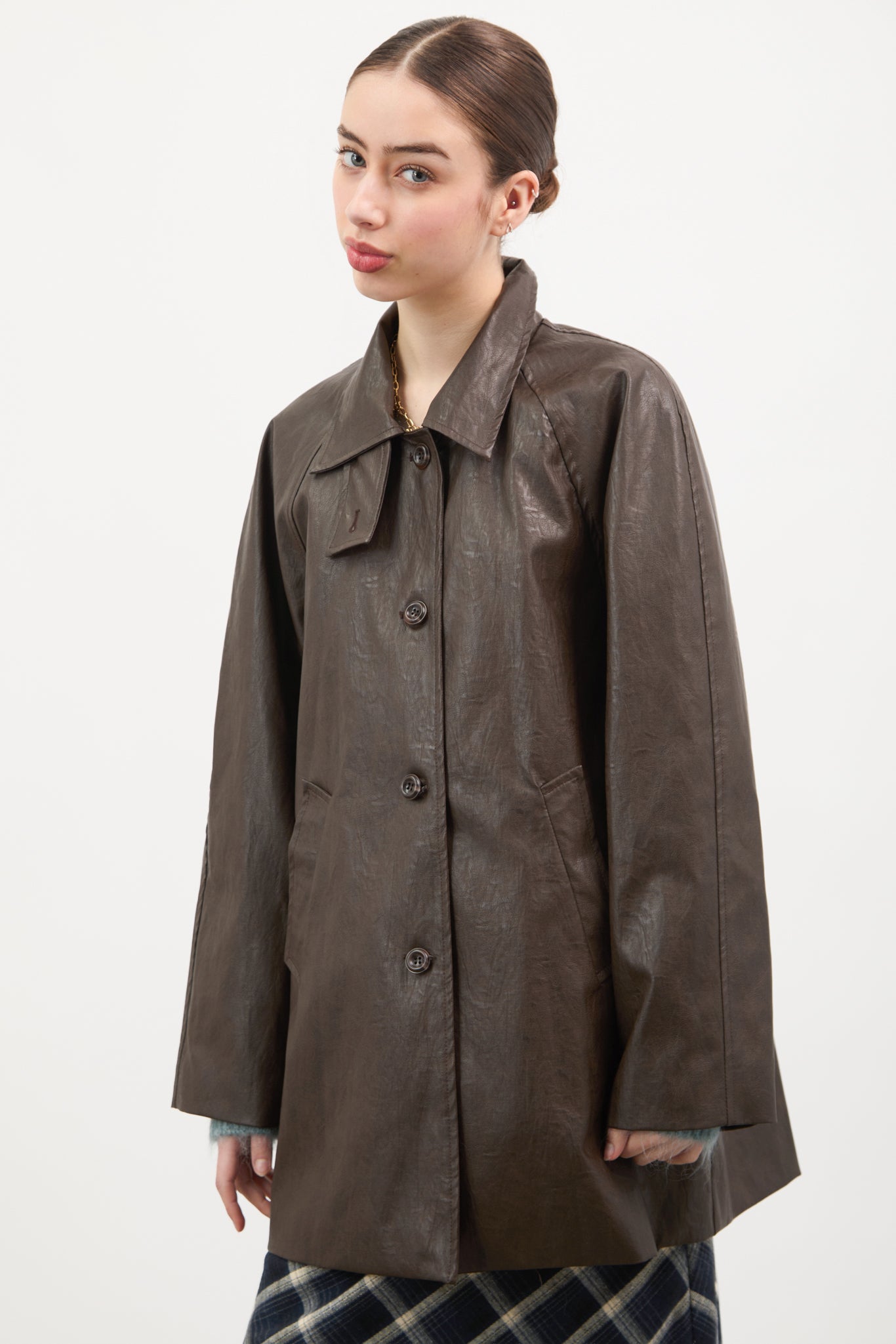 Brown vegan leather long single breasted jacket_2